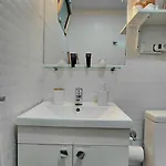 Torremolinos Beach Апартаменты *